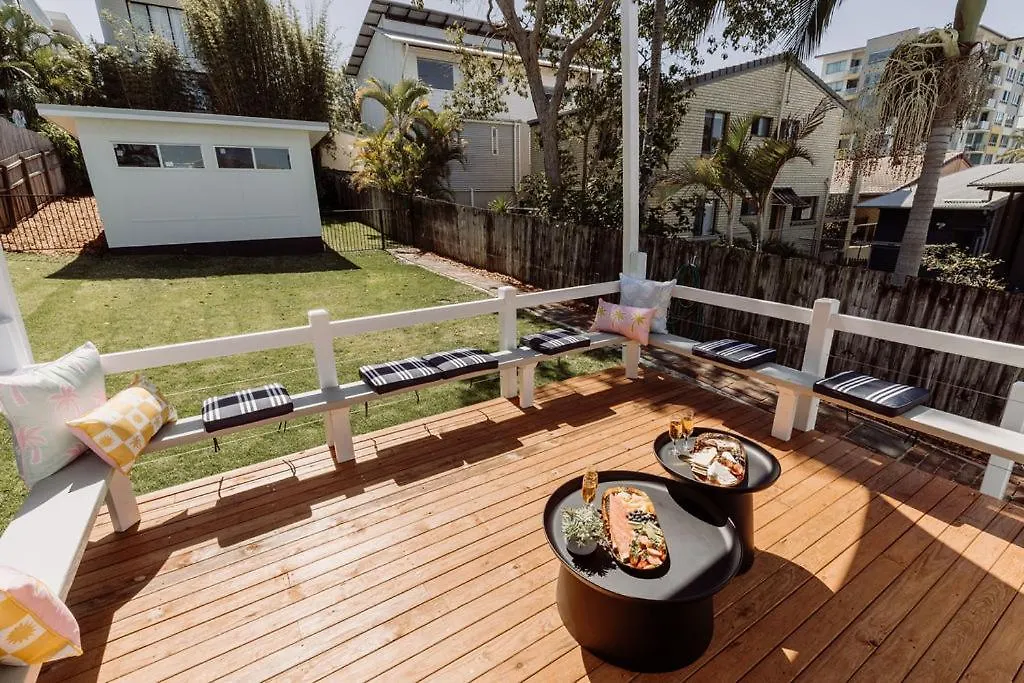 Holiday home Beachside Pet-Friendly Retreat In Mooloolaba Australia